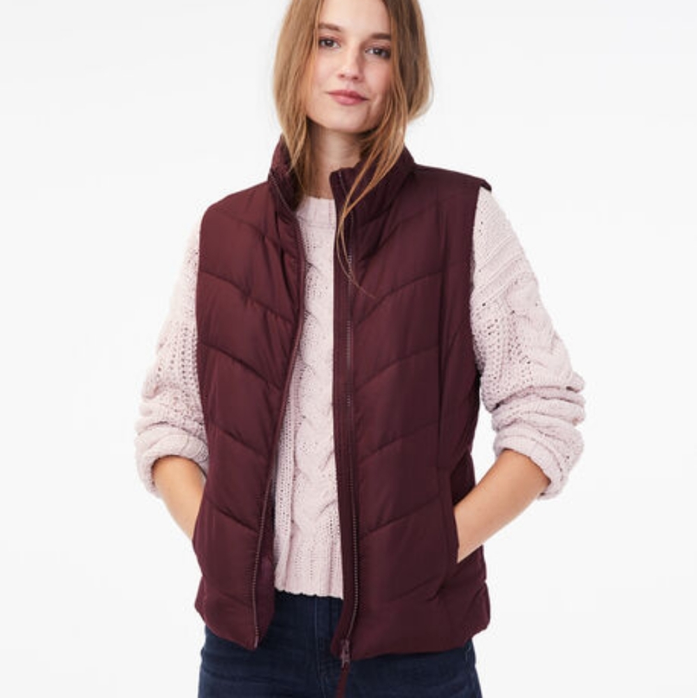 NWT Aéropostale Chevron Quilted Puffer Vest Size M